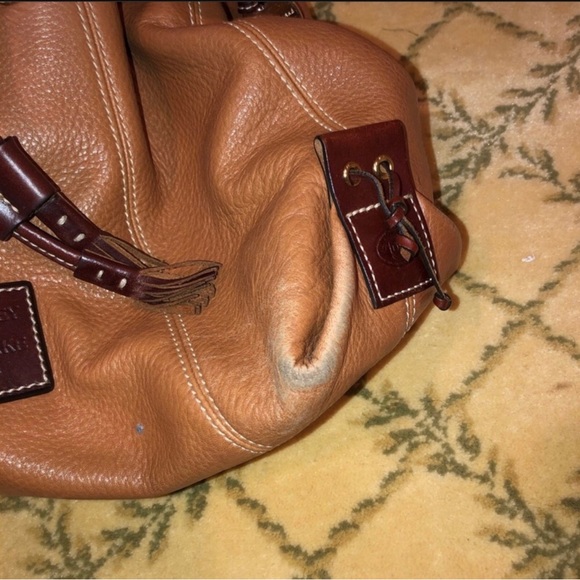 💯 Authentic Dooney & Bourke Bucket Bag - Picture 7 of 10